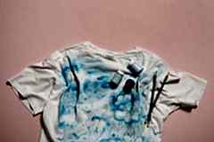 Чем отмыть краску?